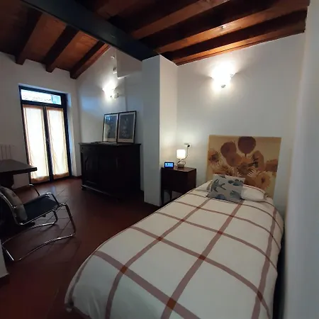 Διαμέρισμα Loft Trabucco - In The Heart Of City Center, Lake View, 4 *